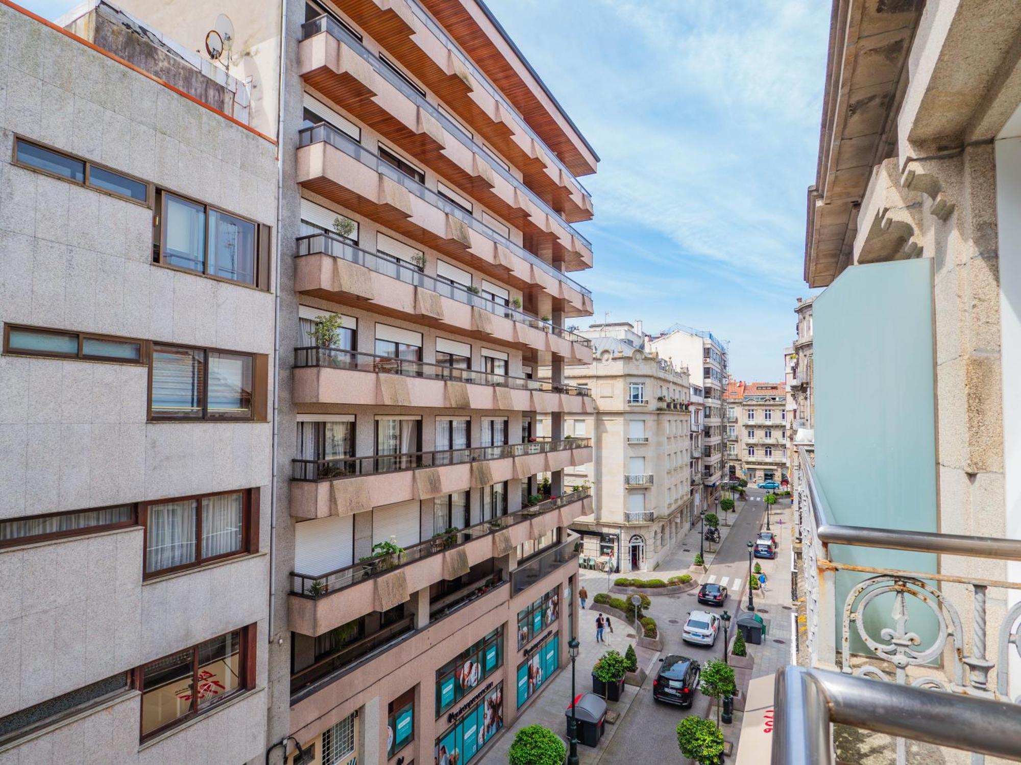 Luxury Centro De Vigo Balcony Apartment Exterior photo