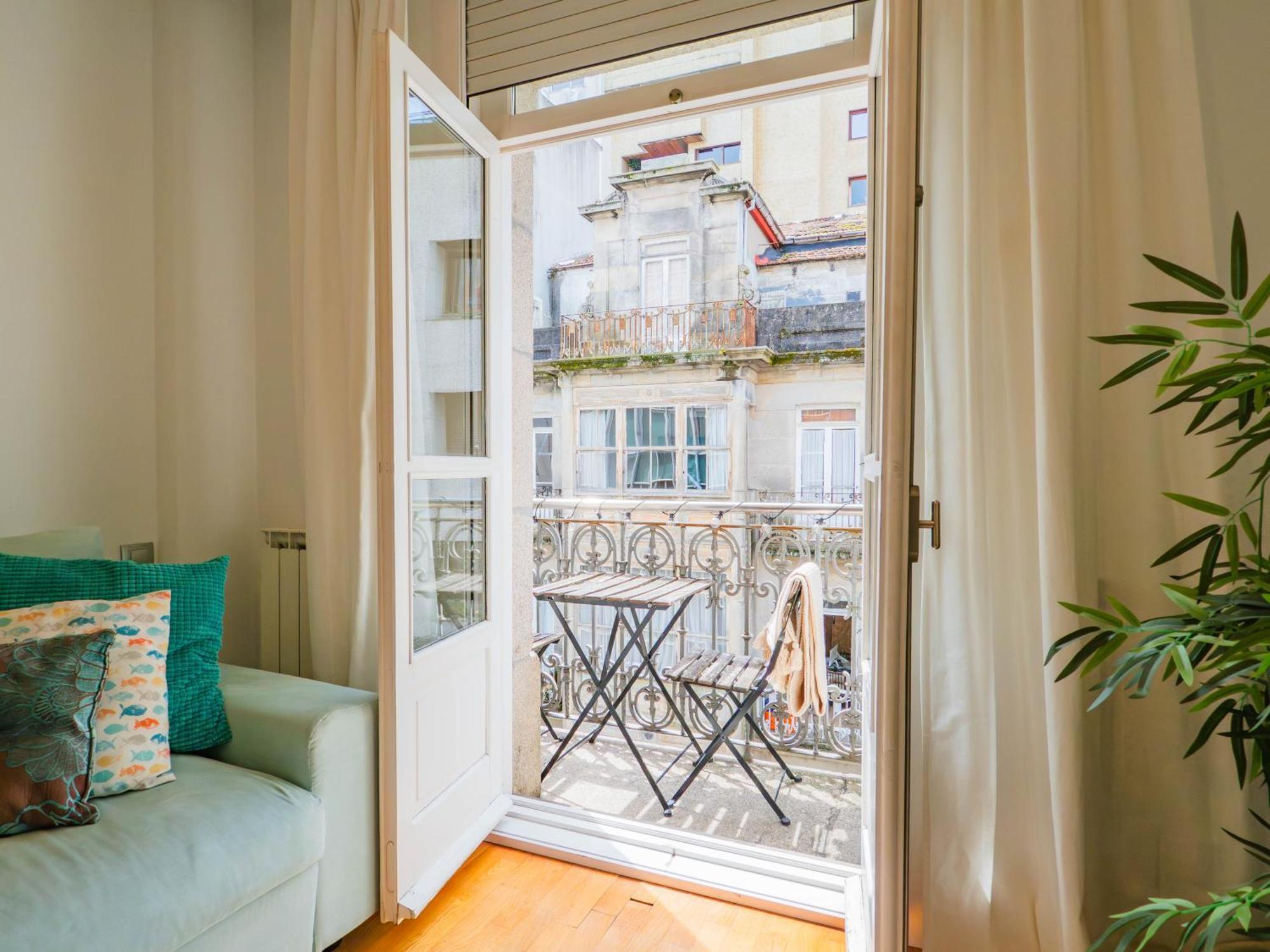 Luxury Centro De Vigo Balcony Apartment Exterior photo